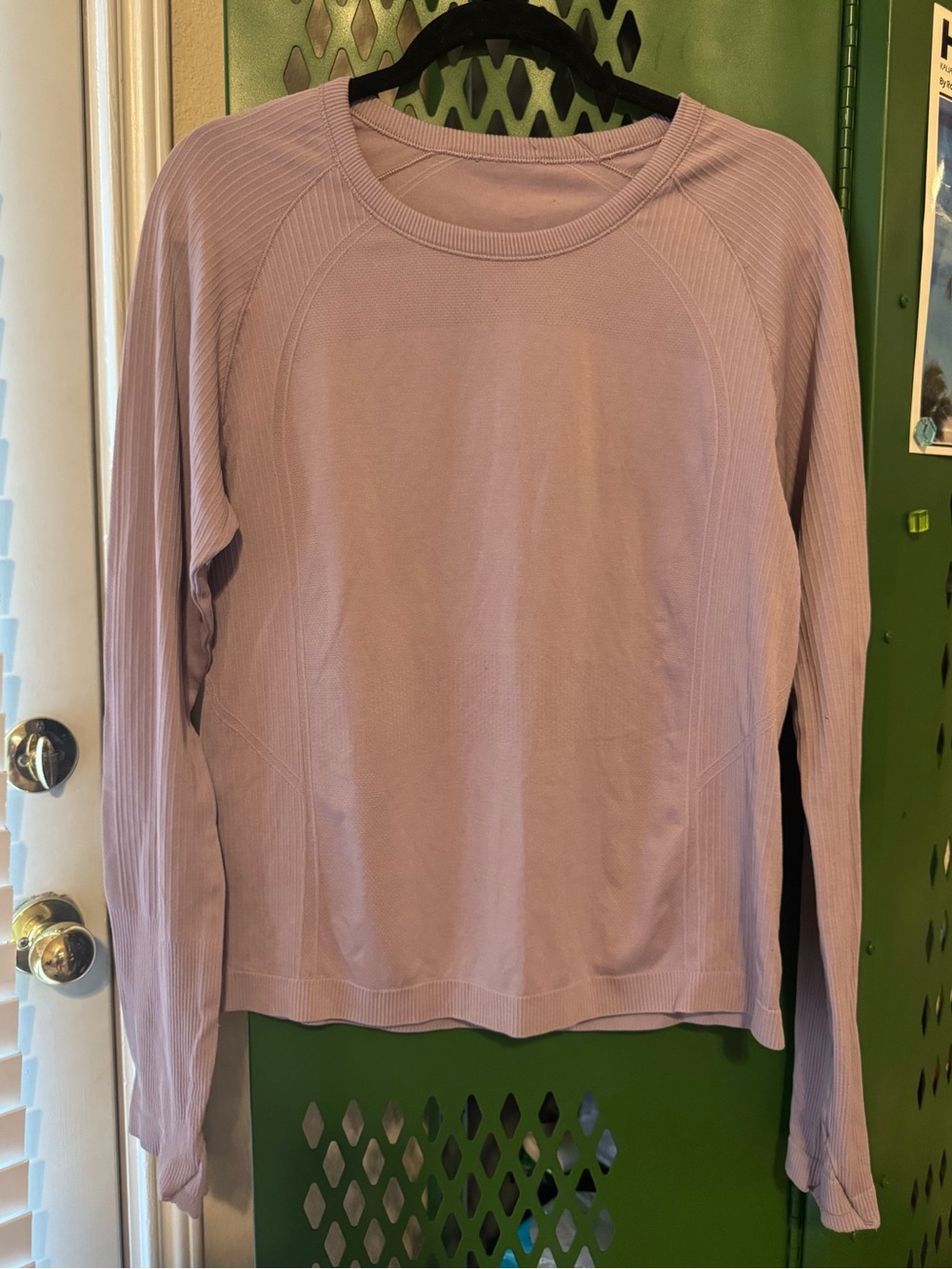 Old Navy Women’s Dusty Lavender Fluid Seamless Fitted Athletic Running Top